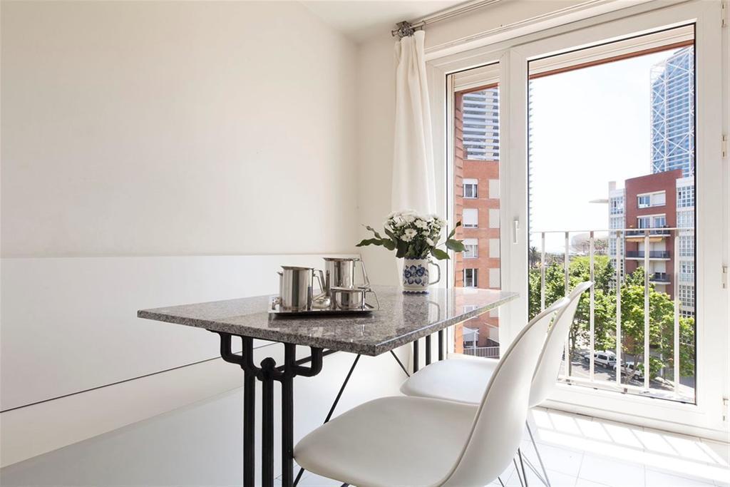 Stay U-Nique Apartments Salvador Espriu Barcelona Bilik gambar