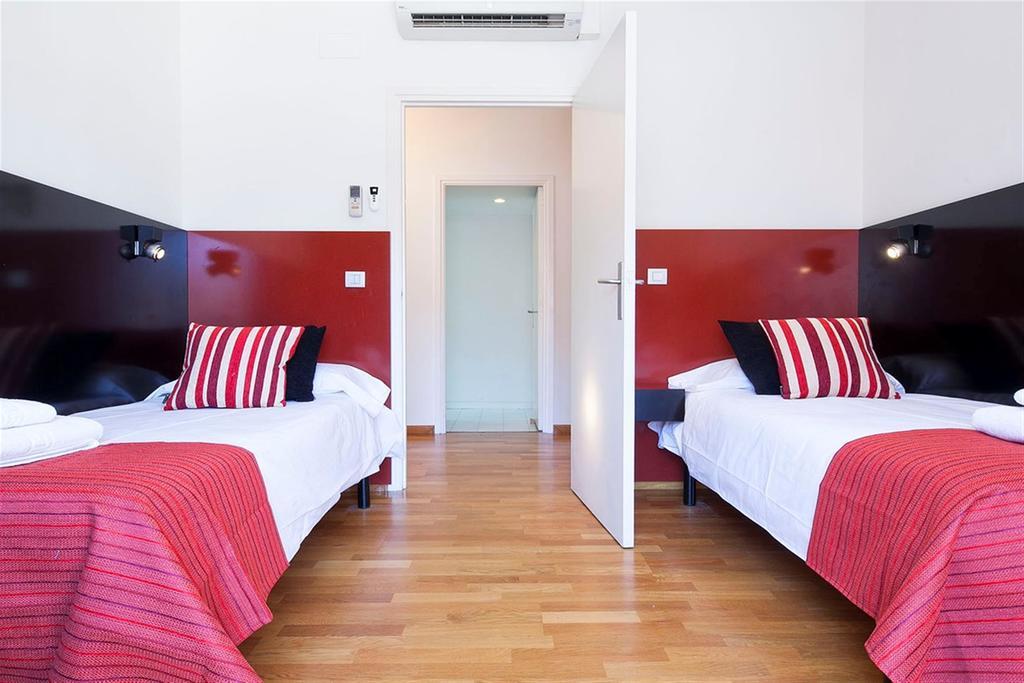 Stay U-Nique Apartments Salvador Espriu Barcelona Bilik gambar