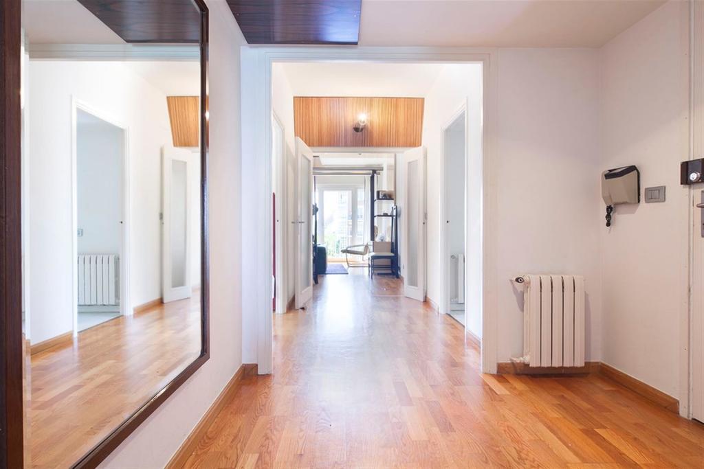 Stay U-Nique Apartments Salvador Espriu Barcelona Bilik gambar